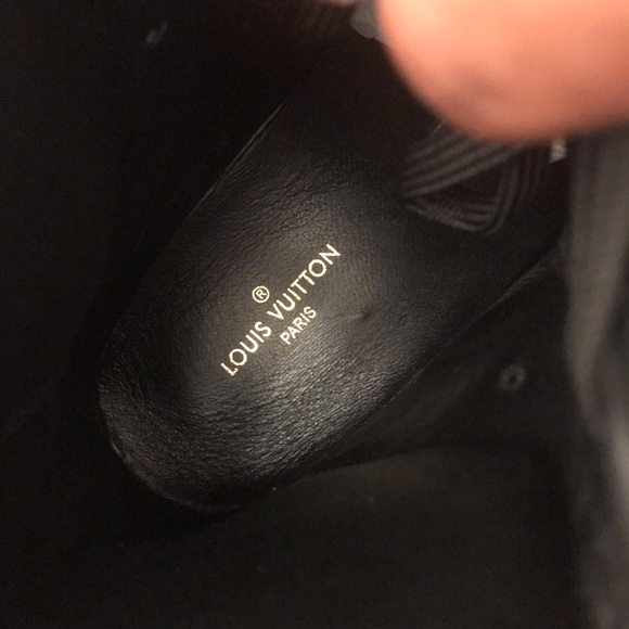 Louis Vuitton men’s sneakers - Picture 3 of 3